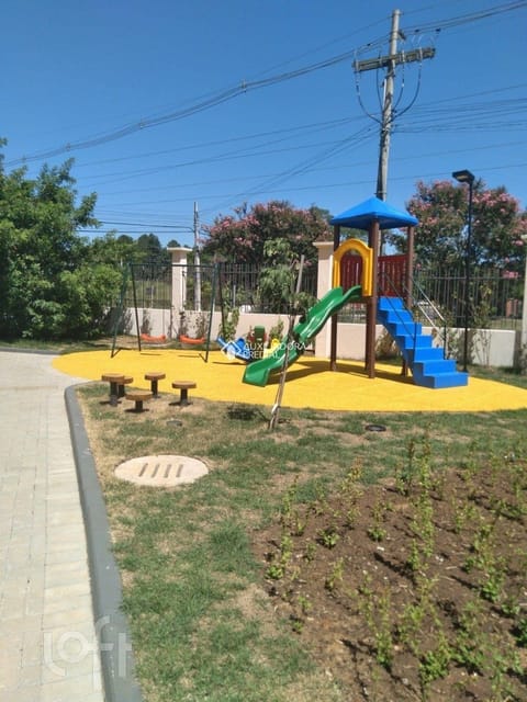 Image 10 - 250740